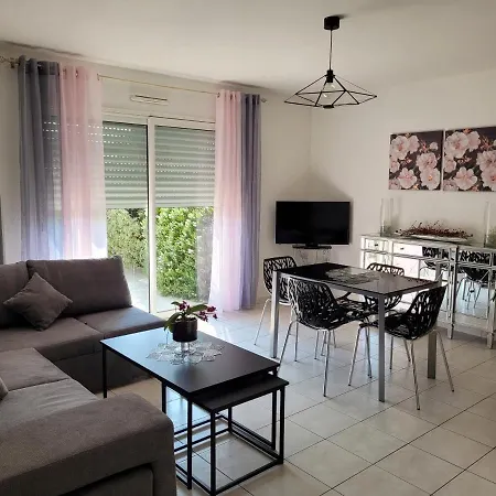 Appartement Au Calme Vannes Exterior foto
