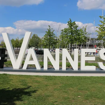 Appartement Au Calme Vannes Exterior foto